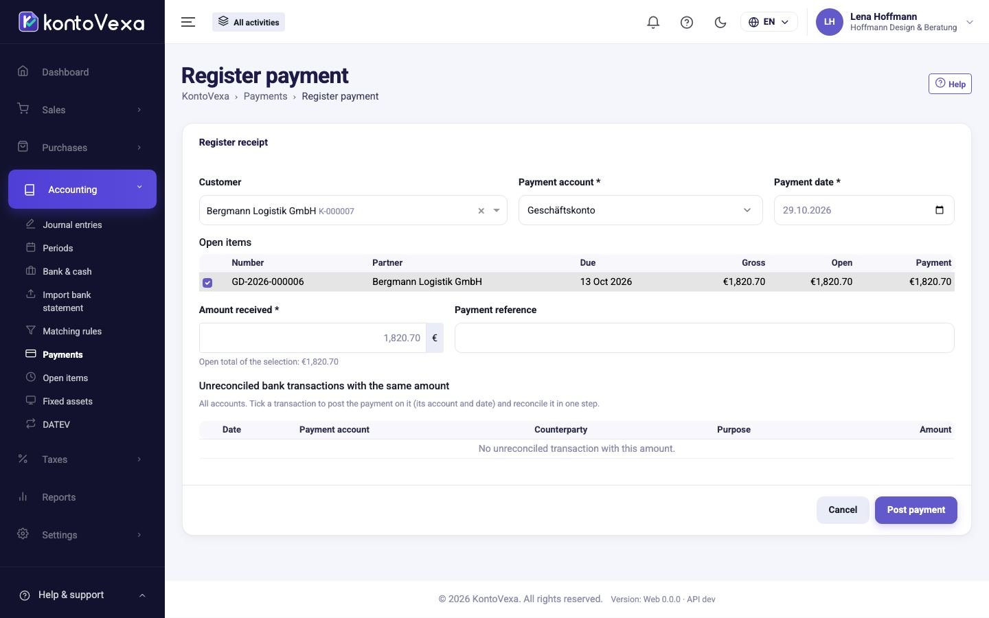 The incoming payment with the invoices already selected